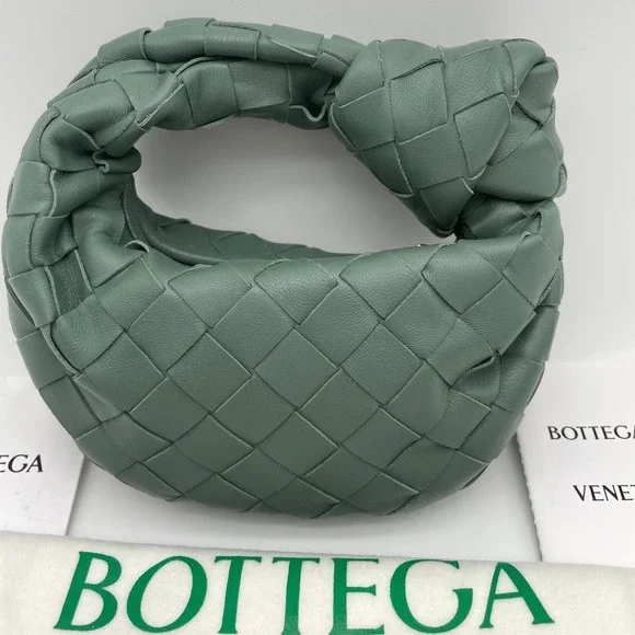 ❌❌SOLD! NEW BOTTEGA VENETA ALOE GREEN MINI CANDY LEATHER JODIE BAG PURSE! - Picture 4 of 14